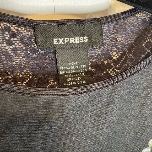 EXPRESS black Pearl necklace print top back laced stretchy sleeveless cropped XS - Picture 3 of 7